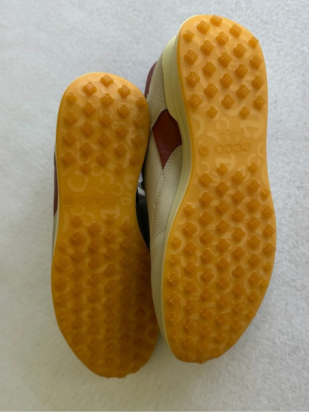 Women’s ECCO Golf Street Retro Hydromax Leather Spikeless Shoes Size EU 38 US 7